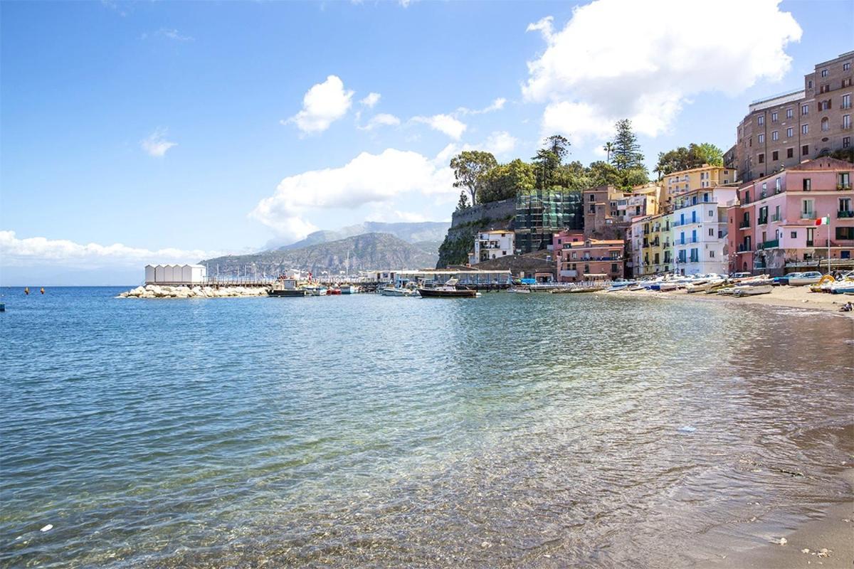 Apartamento La Quiete A Un Passo Dal Centro Península Sorrentina Exterior foto